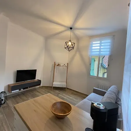 Monaco Cosy Apartament